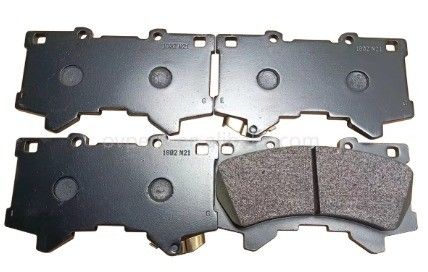 Toyota 300 Frontbremsbeläge Automatikbremssystem OE NO 04465-60380