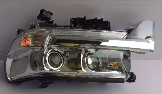 Vollversion Modifizierte Ersetzen Scheinwerfer Toyota Land Cruiser 200 2016 Scheinwerfer 81106-60p50